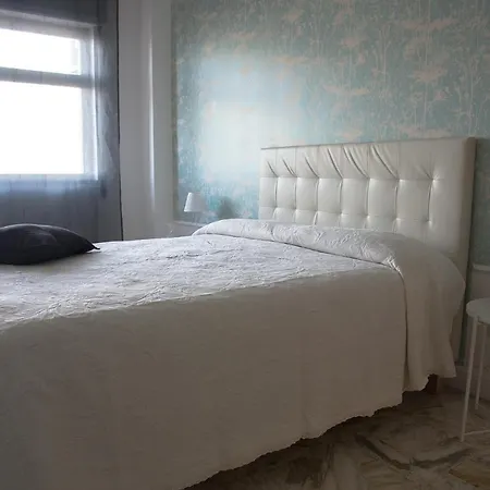Acqua House *